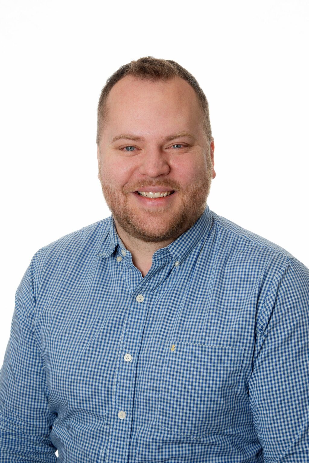 's Headshot Without Tie